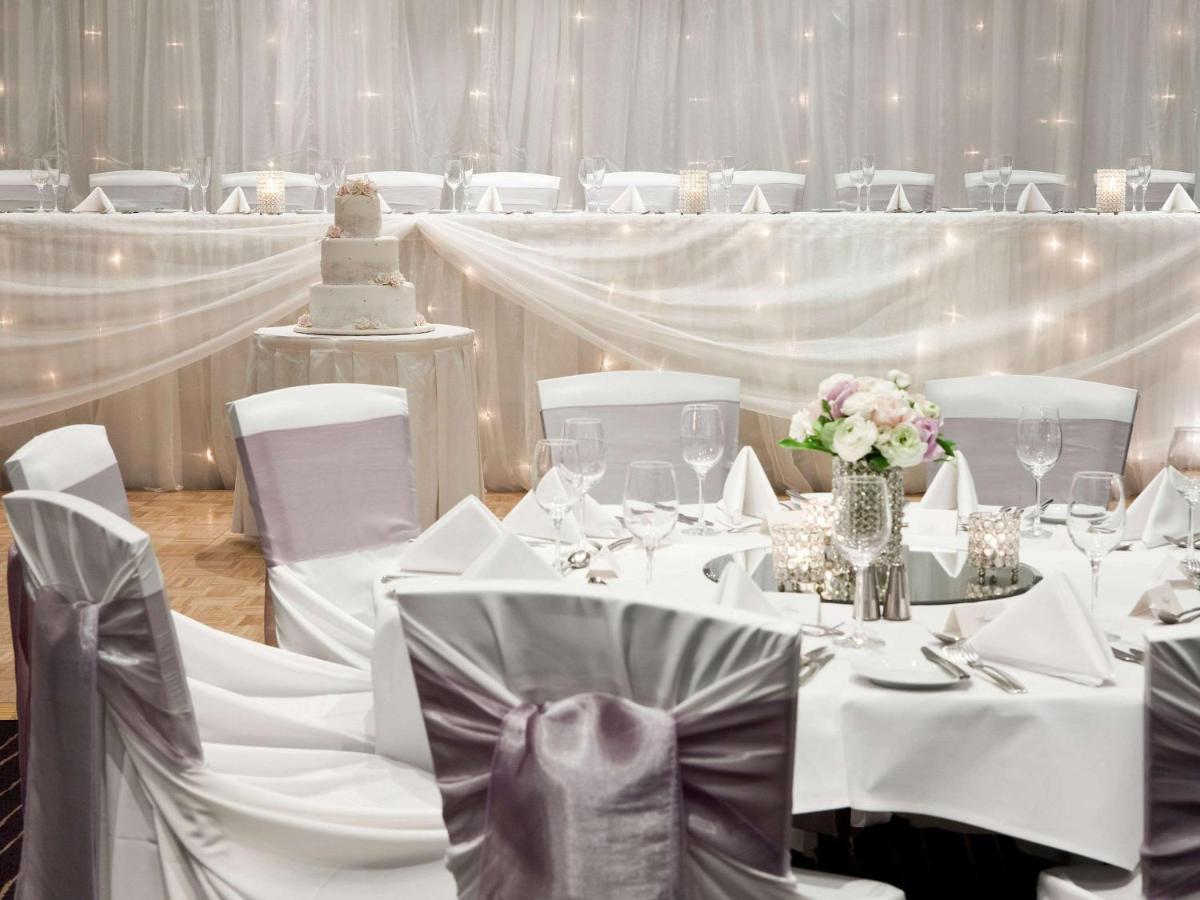 Готель Pullman Sydney Hyde Park Екстер'єр фото A wedding reception